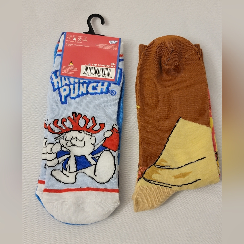 2 Pair Of Socks Disney Lion King & Hawaiian Punch Socks OS - Picture 3 of 9